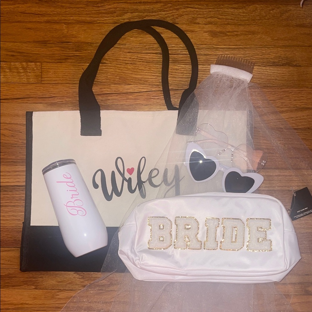 Bride Tote Bag and Accessories Set